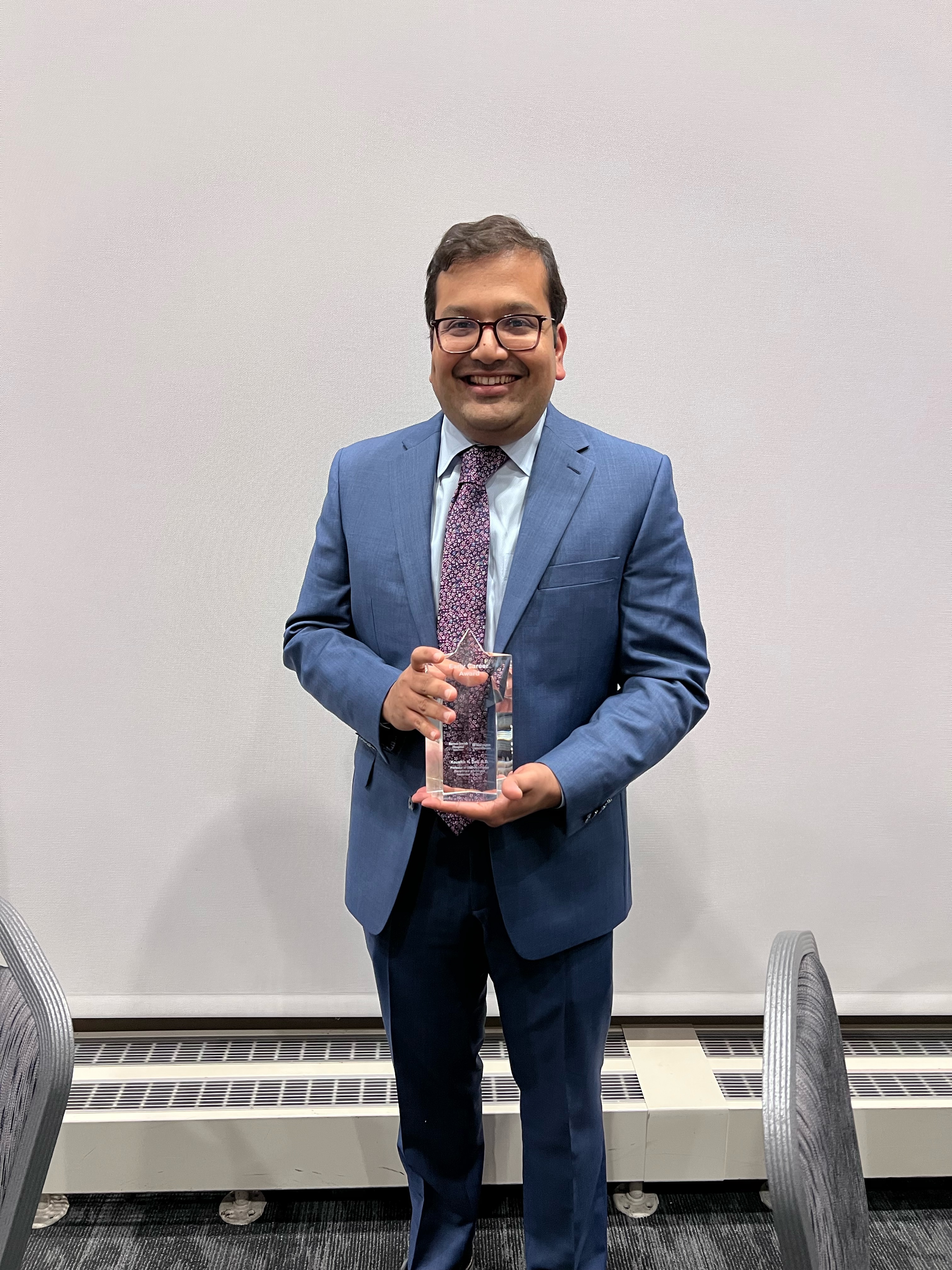 Dr Koushik Das Receives Barnes Jewish Hospital Medical Association Early Career Award